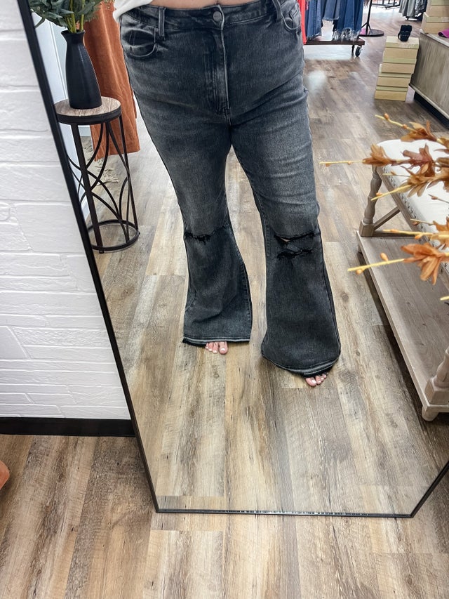 Dirt Road Risen Jeans – Grace At Home Treasures